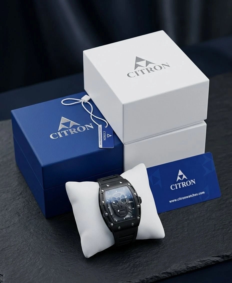 Daring Skull Skeleton Watch